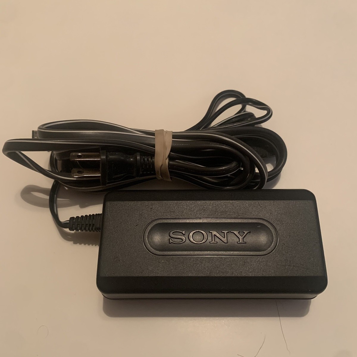 Sony DCR-TRV310 Digital8 Hi8 8mm Video8 Camcorder VCR Player Video