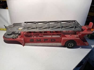 Vintage1950 s  SMITH MILLER MACK L /B Fire Ladder Truck TRAILER  ONLY AS IS