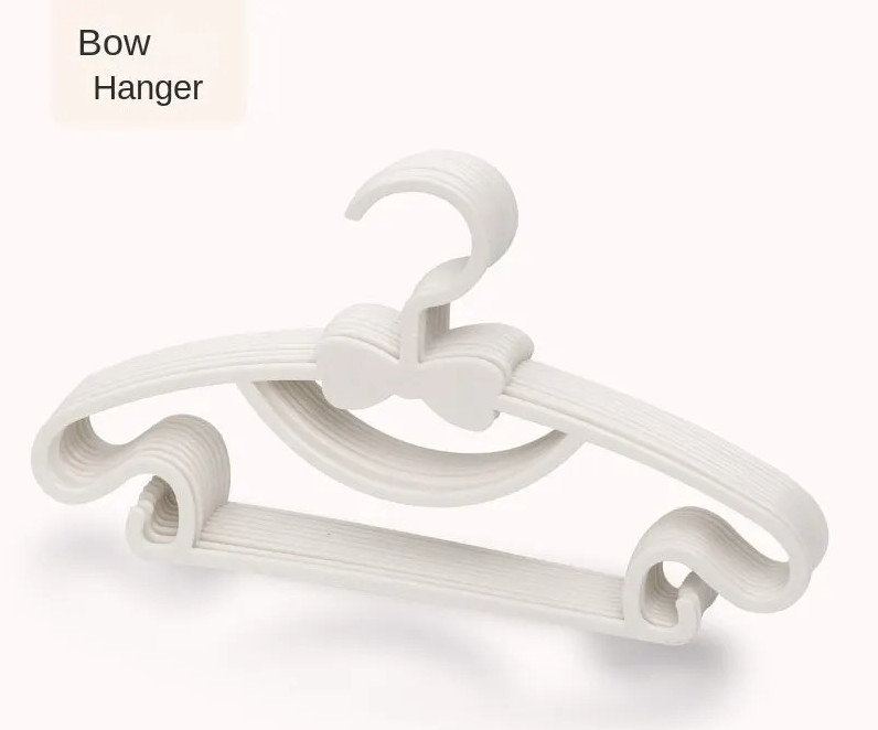 10Pcs Baby Kids Clothes Hangers Cute Cartoon Clip Hanger Rack Display