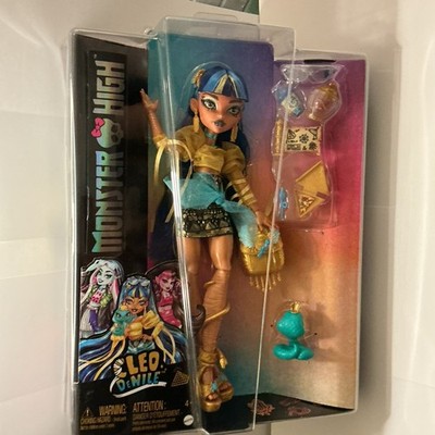 Monster High Cleo de Nile Royally Radiant Mummy Doll (2024)-Accessories -Mattel