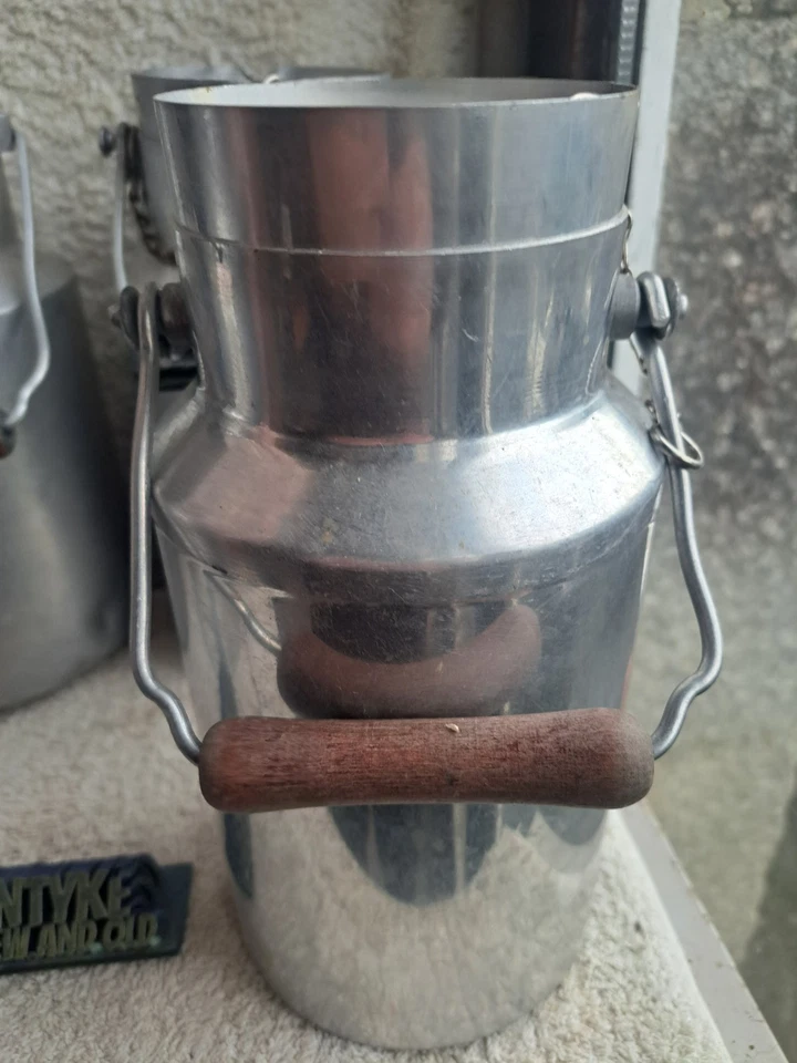 Lot de 4 ancien pot à lait aluminium Le Trèfle Tournus 3 x 2 et 1 x 3 litres - Photo 3/4