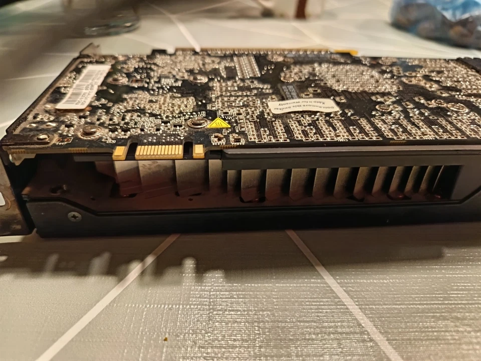 Grafikkarte Gainward GeForce GTX 295 - Dual GPU / 1792MB DDR3 für Bastler - Bild 3 von 4