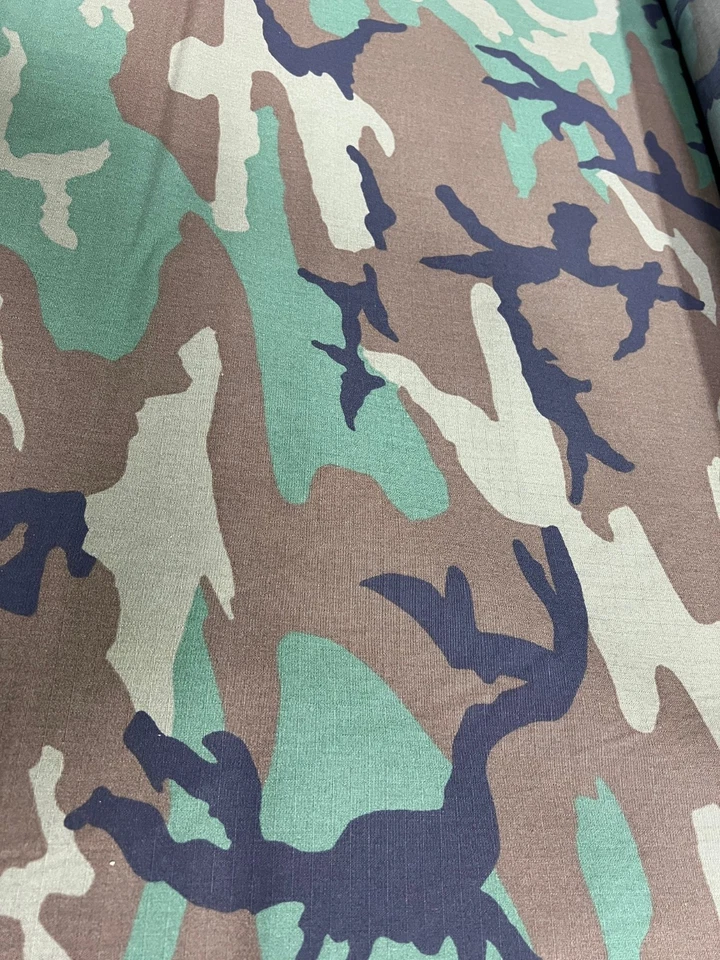 TECIDO DE CAMUFLAGEM WOODLAND NYCO RIPSTOP MILITAR BDU 65" - Imagem 2 de 3