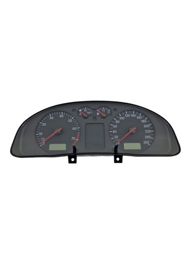 VW PASSAT B5 3B Kombiinstrument Benzin Tacho speedometer CLUSTER 13173375XJ