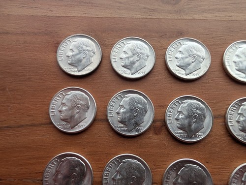Lot of 15 unc United States silver Roosevelt Dimes - 1955 -S Uncirculated - Picture 3 of 12