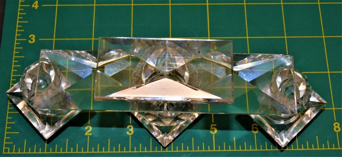 Vtg Blog Logo SWAROVSKI Austria Crystal 3 Hole BALL Style Vtg Blog Logo SWAROVSKI Austria Crystal 3 Hole BALL Style