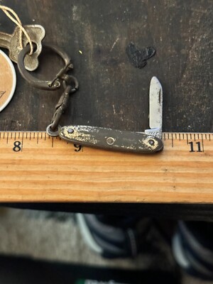 Vintage Hit Mini Pocket Knife