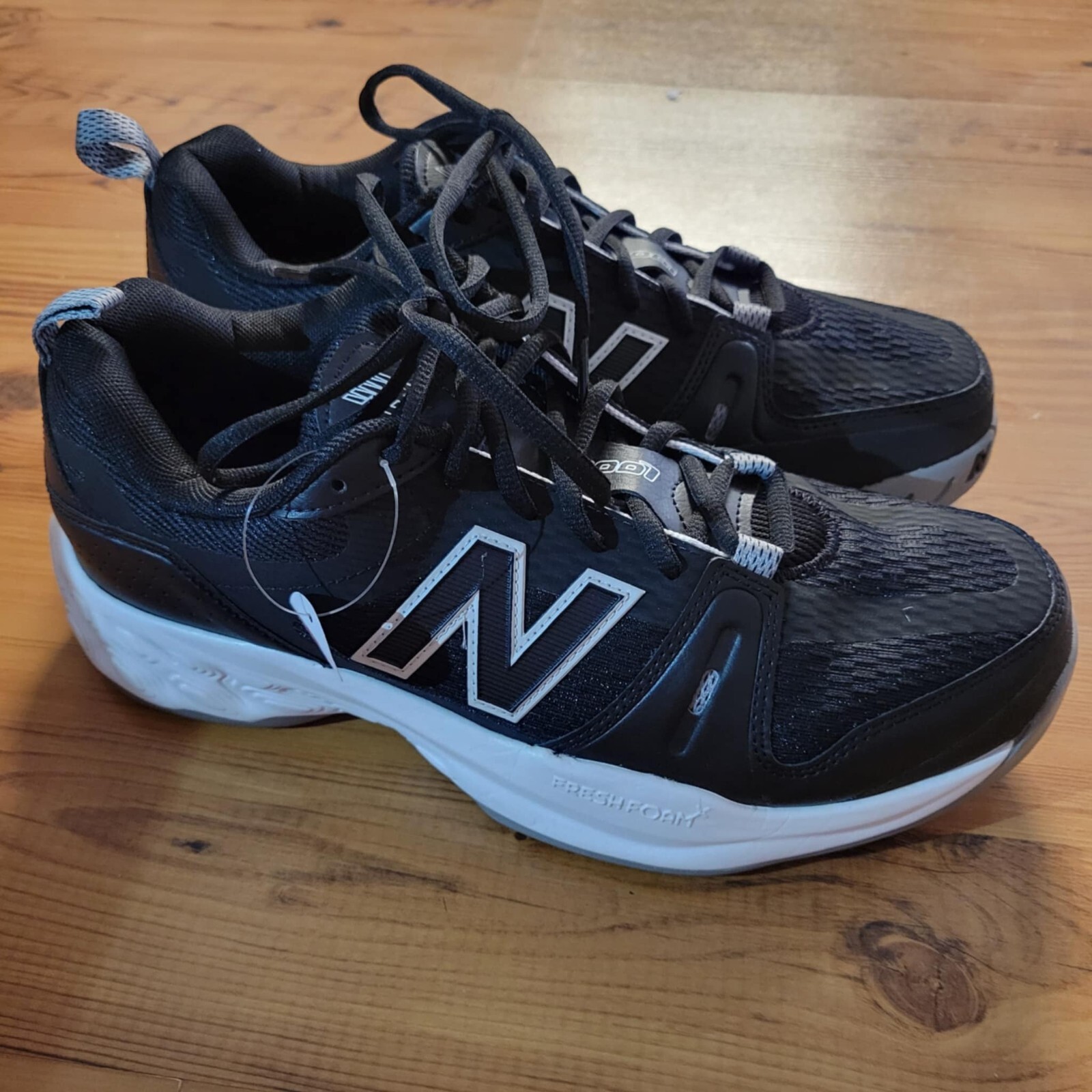 NEW Men’s size 10 2E W NEW BALANCE Fresh Foam X 1007 V1 Tennis SHOES Sneakers