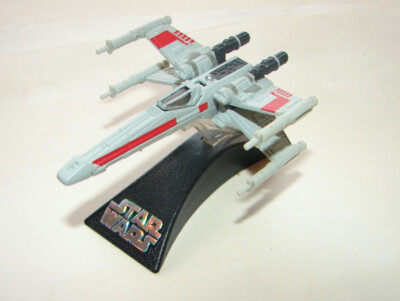 Star Wars Titanium die cast X wing  w base nice shape  423