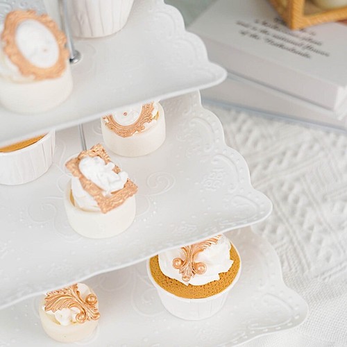 Soporte de plástico de 13" BLANCO 3 niveles estampado floral cuadrado SOPORTE PARA CUPCAKES suministros para fiestas - Imagen 8 de 8
