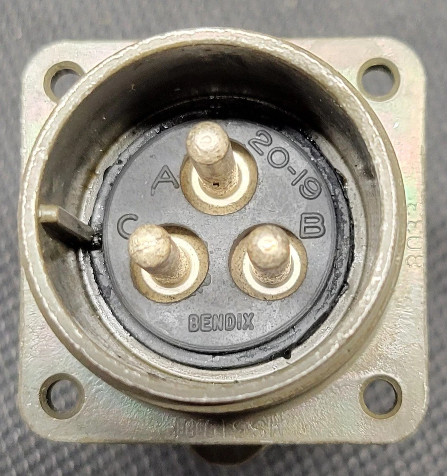Bendix Connector MIL-Spec MS3100F 20-19PW 3-Pin w/ backshell - Image 2 of 4