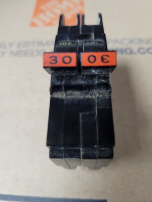 Disjoncteur FPE Federal Pacific NA130 30A 120V 1P - Manette Rouge - Occasion Fonctionnel