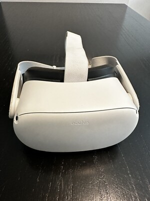 Meta Oculus Quest 2 256GB Standalone VR Headset - White Lightly Used