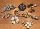 Trifari TM Earrings Pin Lot Jewels Of India Mogul Cabochon Gold Tone Dangle