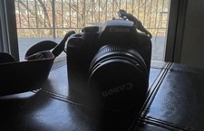 Canon EOS Rebel XS Digital SLR Camera 10.1MP 18-55mm IS Lens  Camera Bag Black