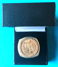 EARLY VICTORIA 22ct FINE GOLD SHIELD BACK FULL SOVEREIGN 1857 19 GRAMS HUGE RING