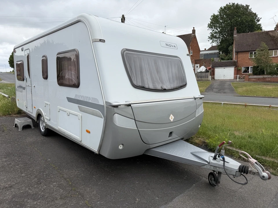 2008 Hymer Nova 530 DB Fixed Bed 4 Berth - Image 1 of 4