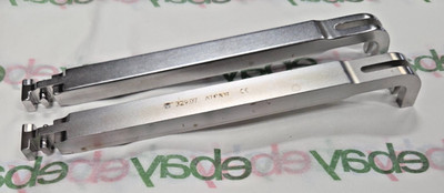 TWO Bending Iron (329.07 & 329.070) for 2.7mm Reconstruction Plates (A4A)