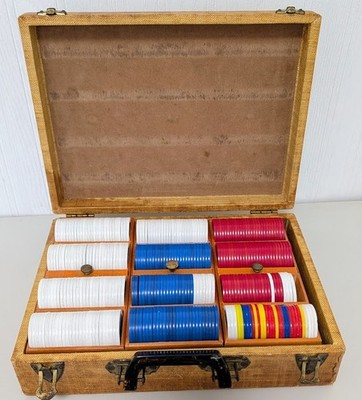 Vintage Poker Chips W/ Case-Red, White & Blue Yellow Chips Royal USA Free Ship