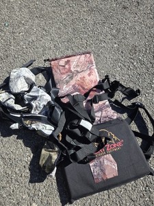 Hunter Safety System Tree Stand Harness Vest w/ Comfort Zone Bag Hunting Safety