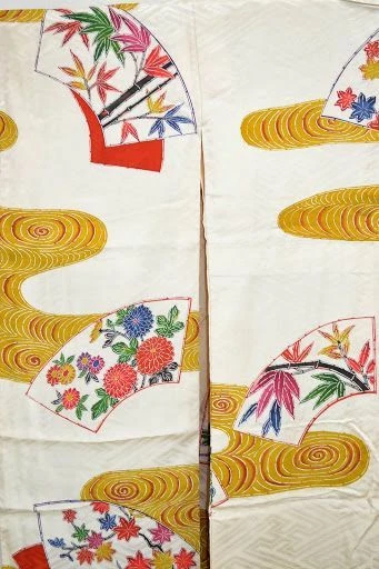 100% SILK WEDDING TSUKESAGE:PEONY CHRYSANTHEMUM MAPLE Folding Fan/Ripple@G21a - Image 3 of 4