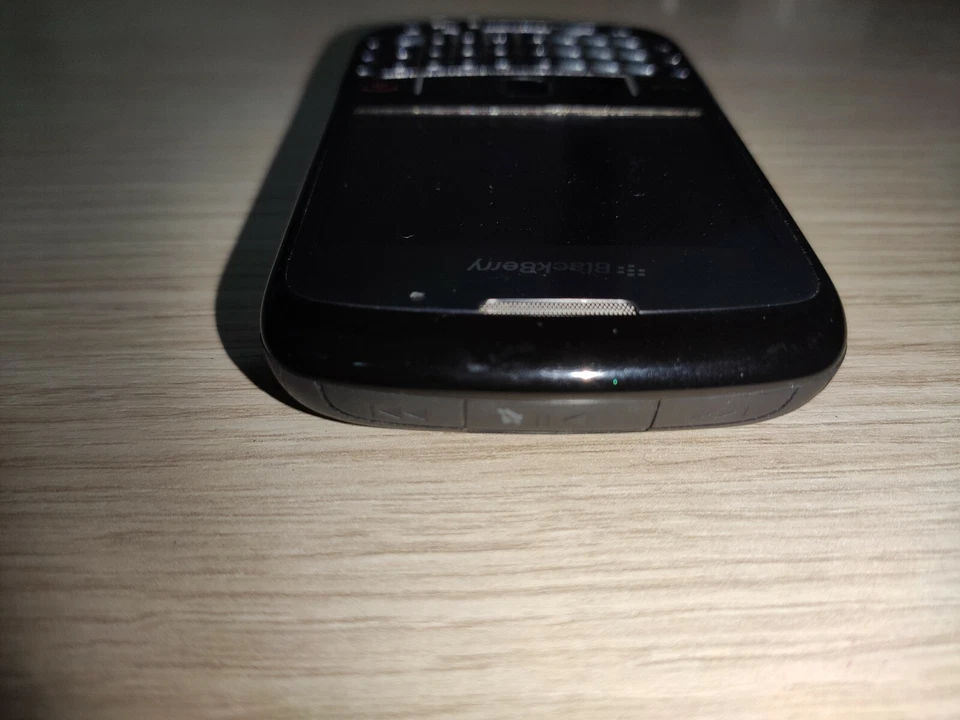 Blackberry Curve 8520 - Immagine 3 di 4