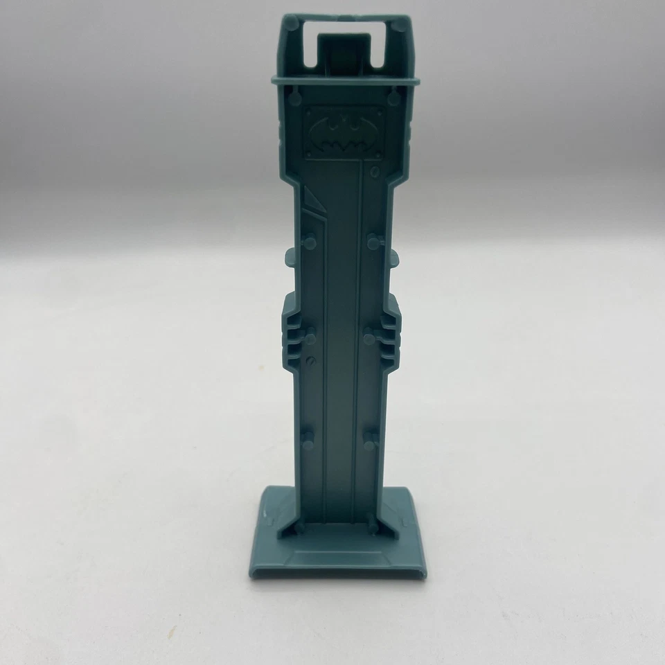 Juego Hot Wheels Ultimate Batcave DC Batman 2016 pieza de soporte de repuesto Foto 2 de 3