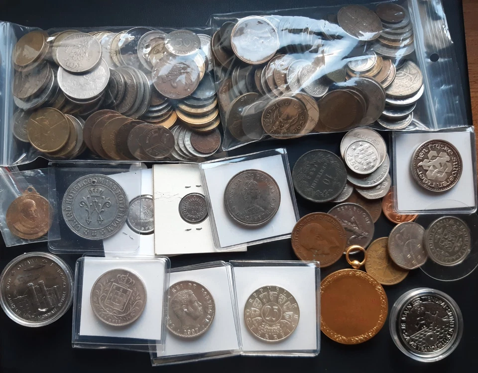 WORLD COINS/MEDALS/ Lot 1- 1kg/ Copper Nickel Silver/ Great Condition - Image 2 of 2
