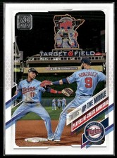 2021 Topps #553 Twins® Up The Middle
