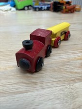 Brio Vintage Red Wooden Train And Yellow Carriage, With Magnetic Connectors