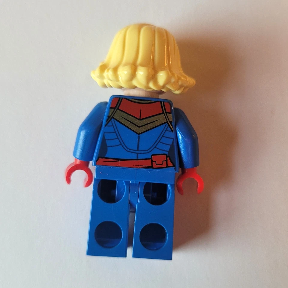 LEGO Captain Marvel Minifigure Pre-Owned Super Heroes Marvel Collectible Toy - Image 3 of 4