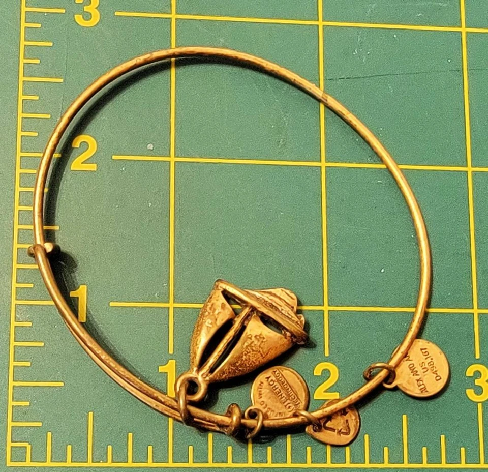 Vintage Alex & Ani Gold Ton Lang Hoch Schiff Segelboot Charm Erweiterbar Armband - Bild 2 von 2
