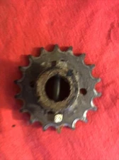 Murray 304133MA Craftsman Snowblower Steel Track Drive 18 Tooth Sprocket  SAVE!