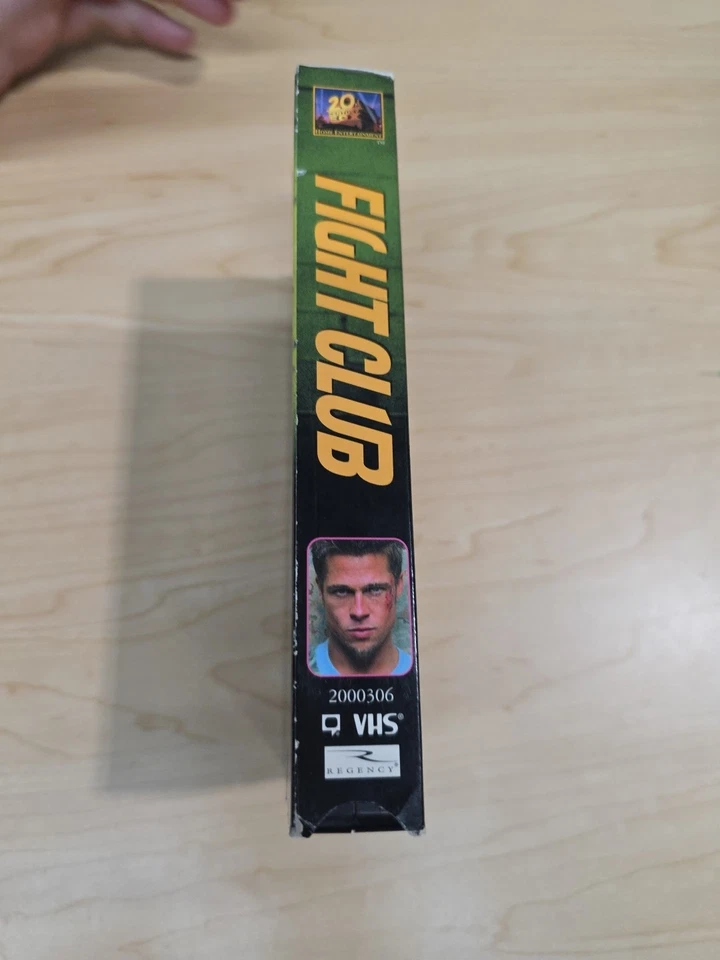 Fight Club (VHS, 2000) - Image 4 of 4