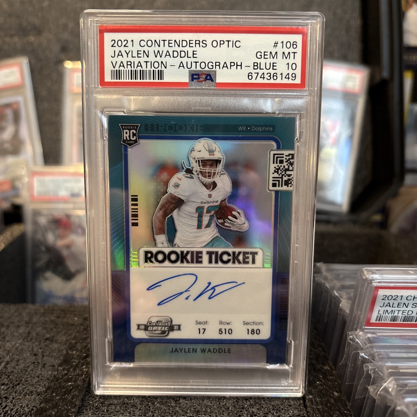 Jaylen Waddle Panini Contenders Optic #106 Variation-Autograph-Blue