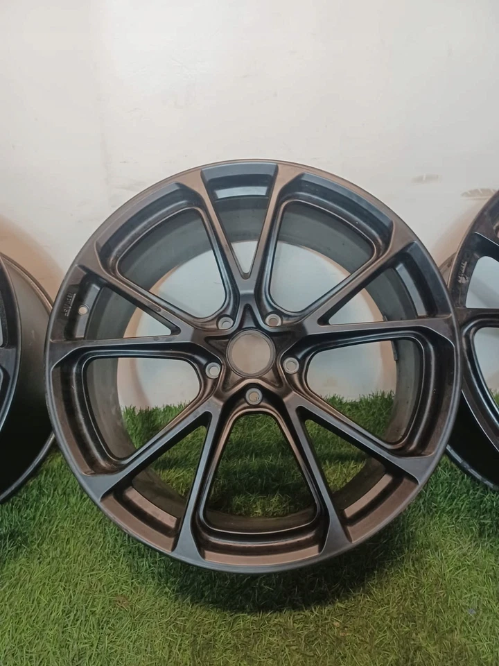 Llanta de aluminio PORSCHE CAYENNE 22 TECHART original OE pieza usada - Imagen 4 de 4