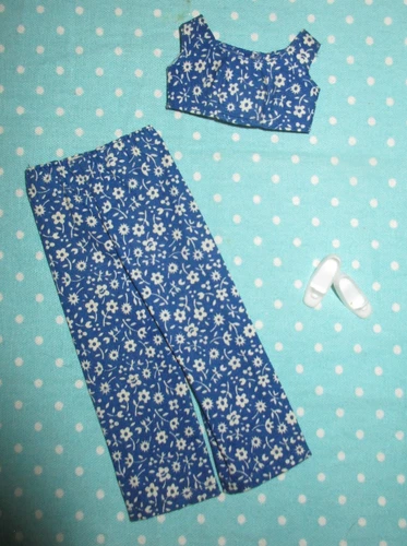 Vintage Barbie TNT MOD 1970 Cool Casuals PAK Francie Bells Blue White Floral