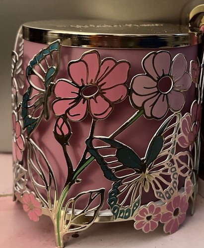 Bath&Body Works 🌸🌺🌷🦋Butterflies In The Garden🌸🌺🌷🦋 3 Wick Candle Holder - Picture 5 of 5