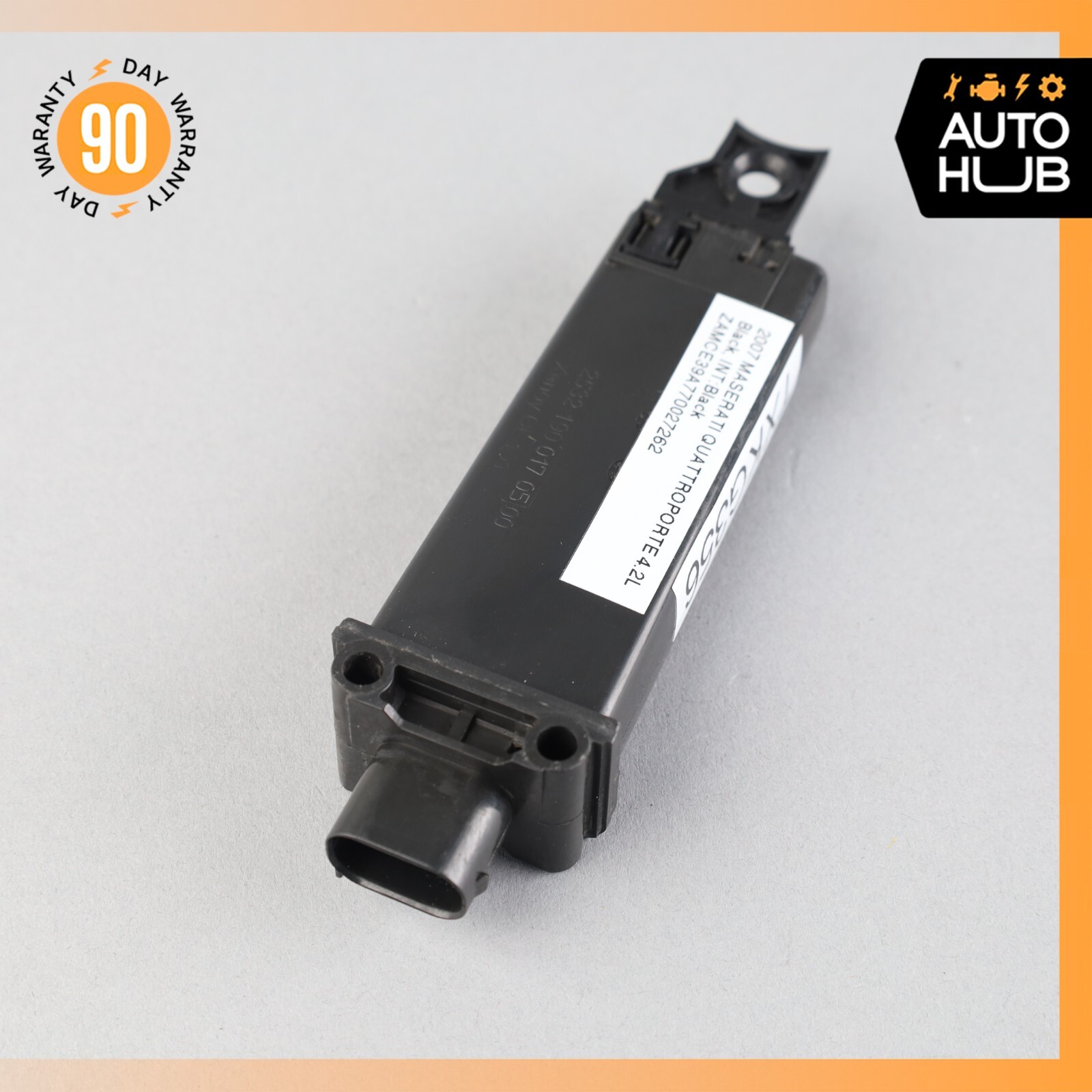05-13 Maserati Quattroporte S M139 Tire Pressure Monitor Sensor 224562 OEM