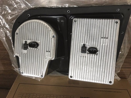 Thomas TBB152258 LED WARNING LAMP ASM FRONT LH RED/AMBER EVO II WELDON 219110012 - Picture 3 of 13