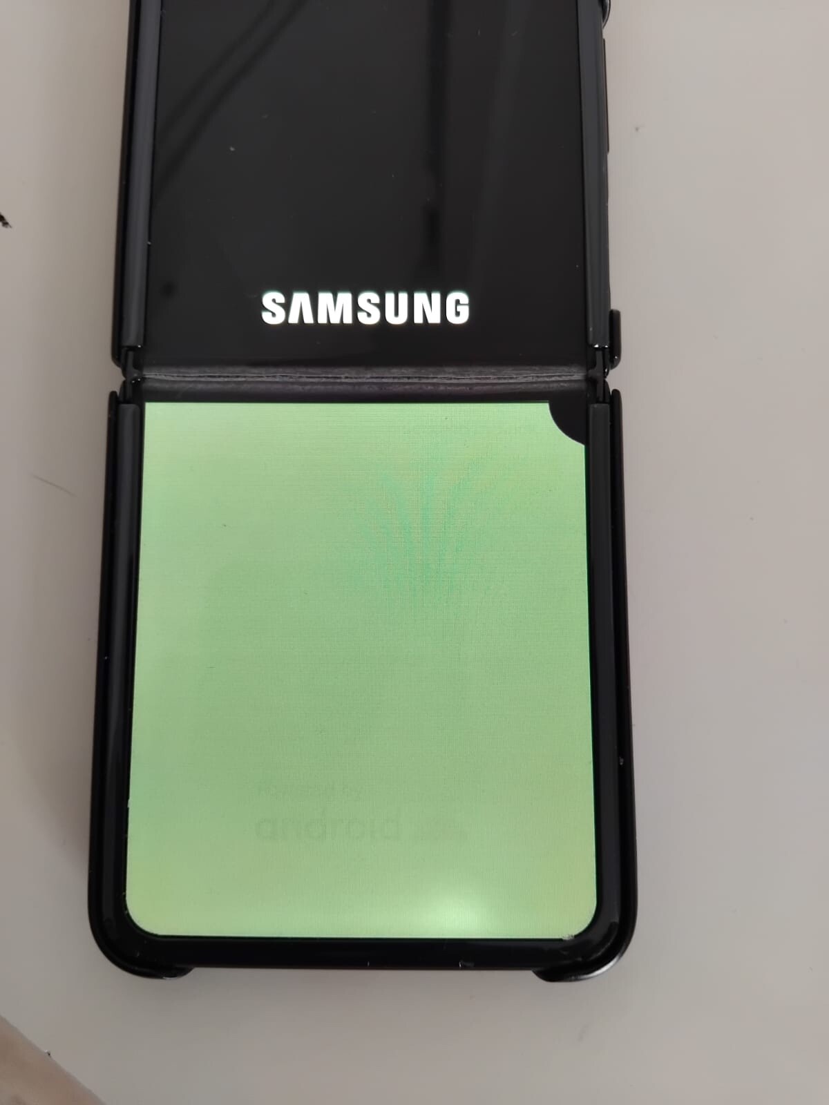 Foto 3 van Samsung Galaxy z flip 3