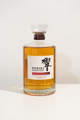 Hibiki  Blossom Harmony 2022 - Japanese Whisky - 700ml - NEU - OVP