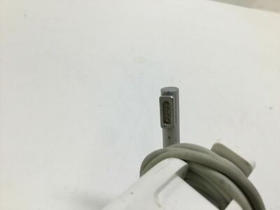 Original APPLE A1374 A1370 MACBOOK Air 45W Power Adapter Charger