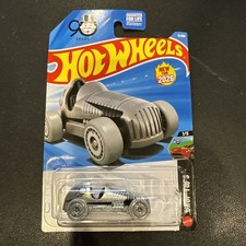 Hot Wheels 2026 Mainline Drop Tops Pass 'N Go Monopoly 90 Years Silver #5