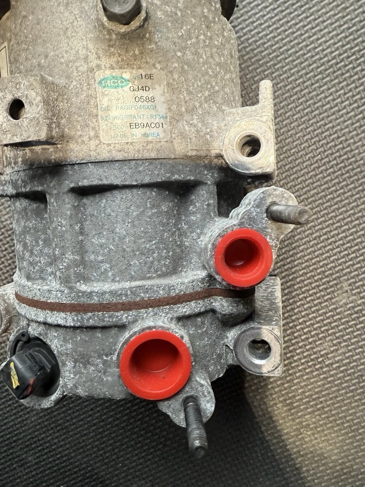 Hyundai Sonata 2012 aire acondicionado compresor 2,4 usado Foto 4 de 4