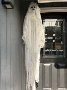 Spooky Gemmy Industries Blow Mold Ghost Motion Activated w/Eerie Chants & Lights