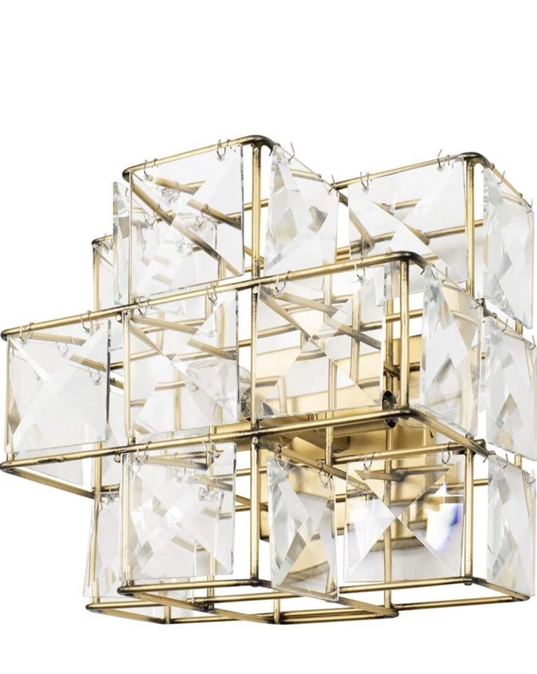 Varaluz 329W03 Calypso 金色立方体 3 光 11 英寸高壁灯 — 第 3/4 张图片