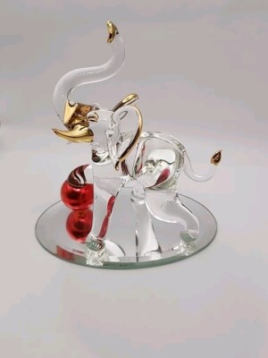 LQQK VINTAGE Glass Figure Elephant with Red Ball Gold Lining - BEAUTIFUL!