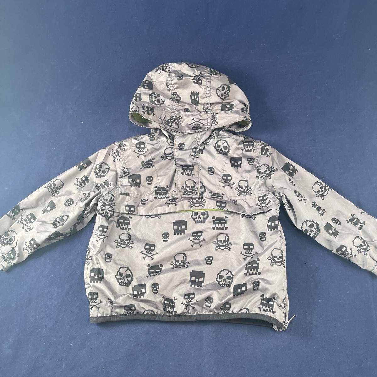Baby GAP Toddlers Skull and Crossbones ￼ Windbreaker jacket