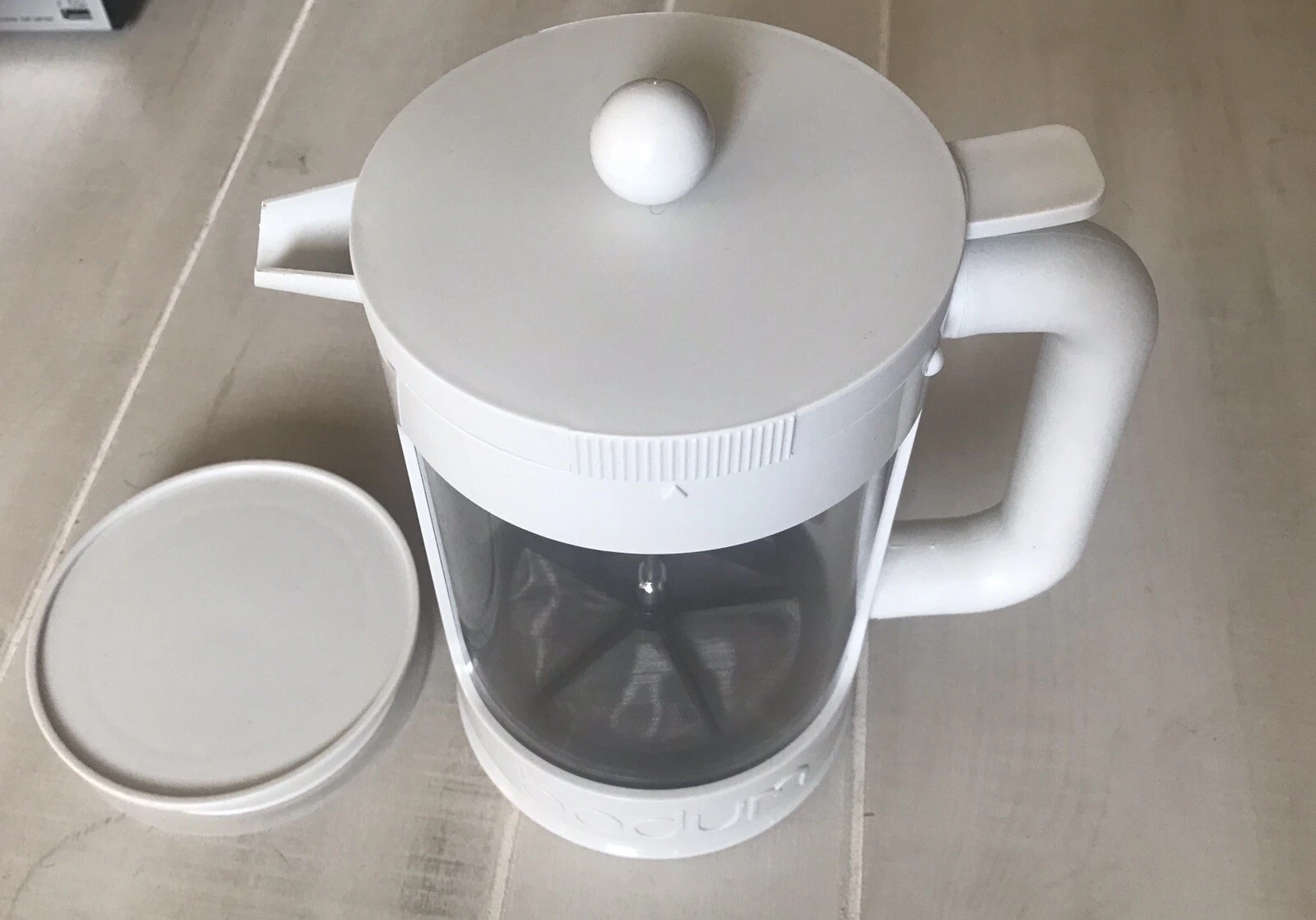 Bodum K11683 Bean Ice Coffee Maker 12 Cup 51 Oz Beige NEW No Box